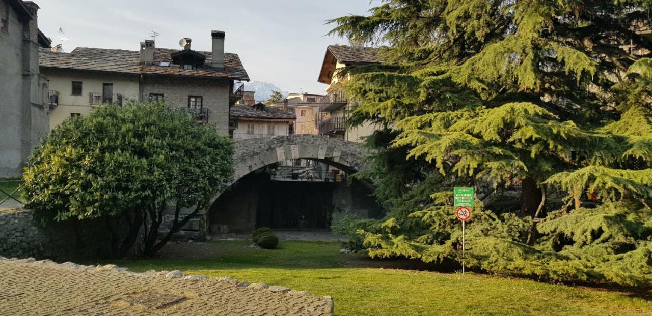 Maison Buthier Aosta Esterno foto